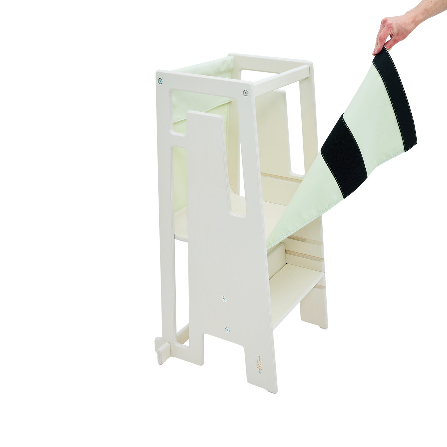 Tuki® explorer towel 